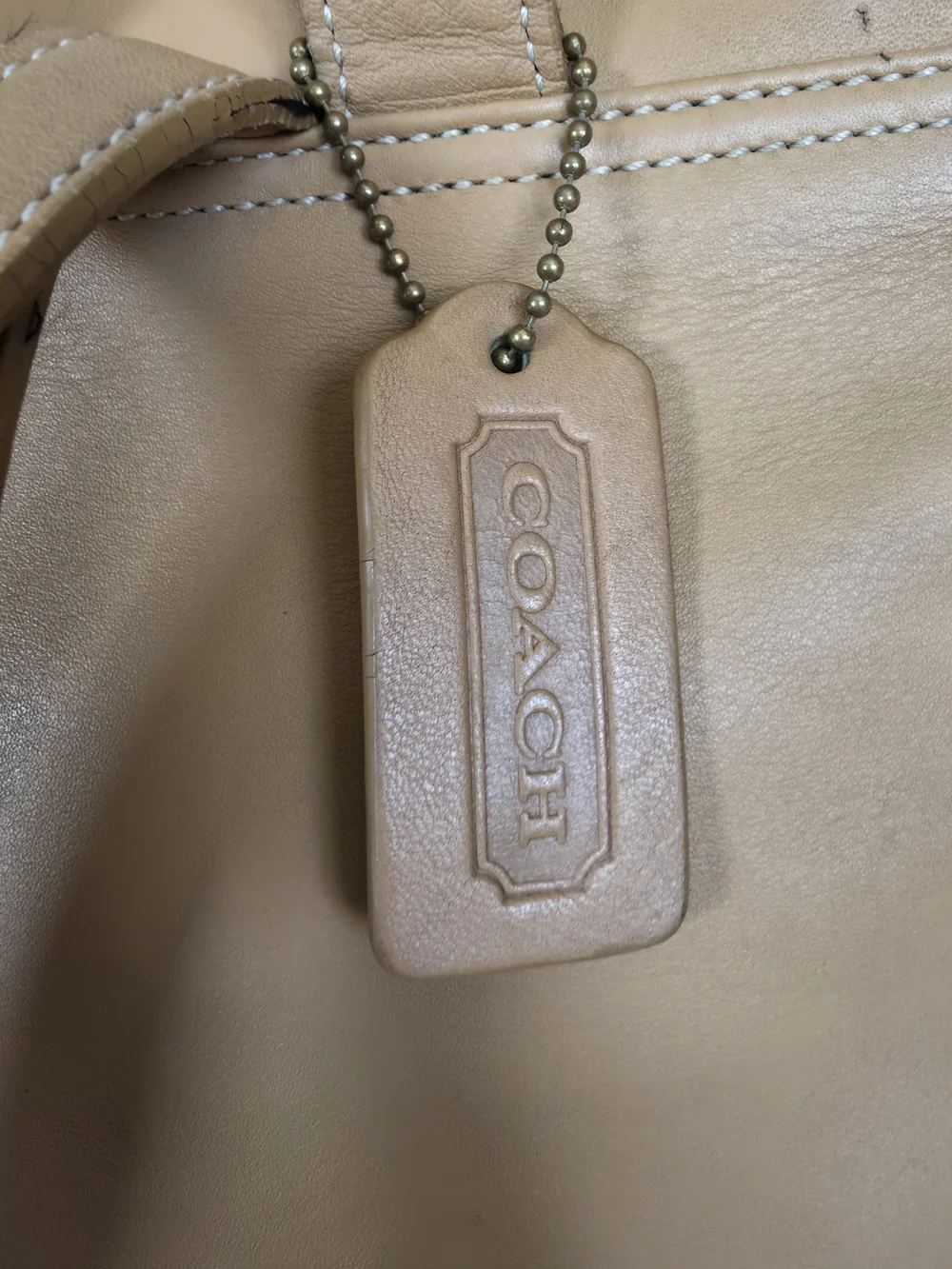 Coach vintage legacy